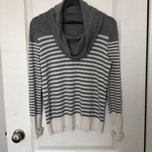 💕3 for $25/ Sweater